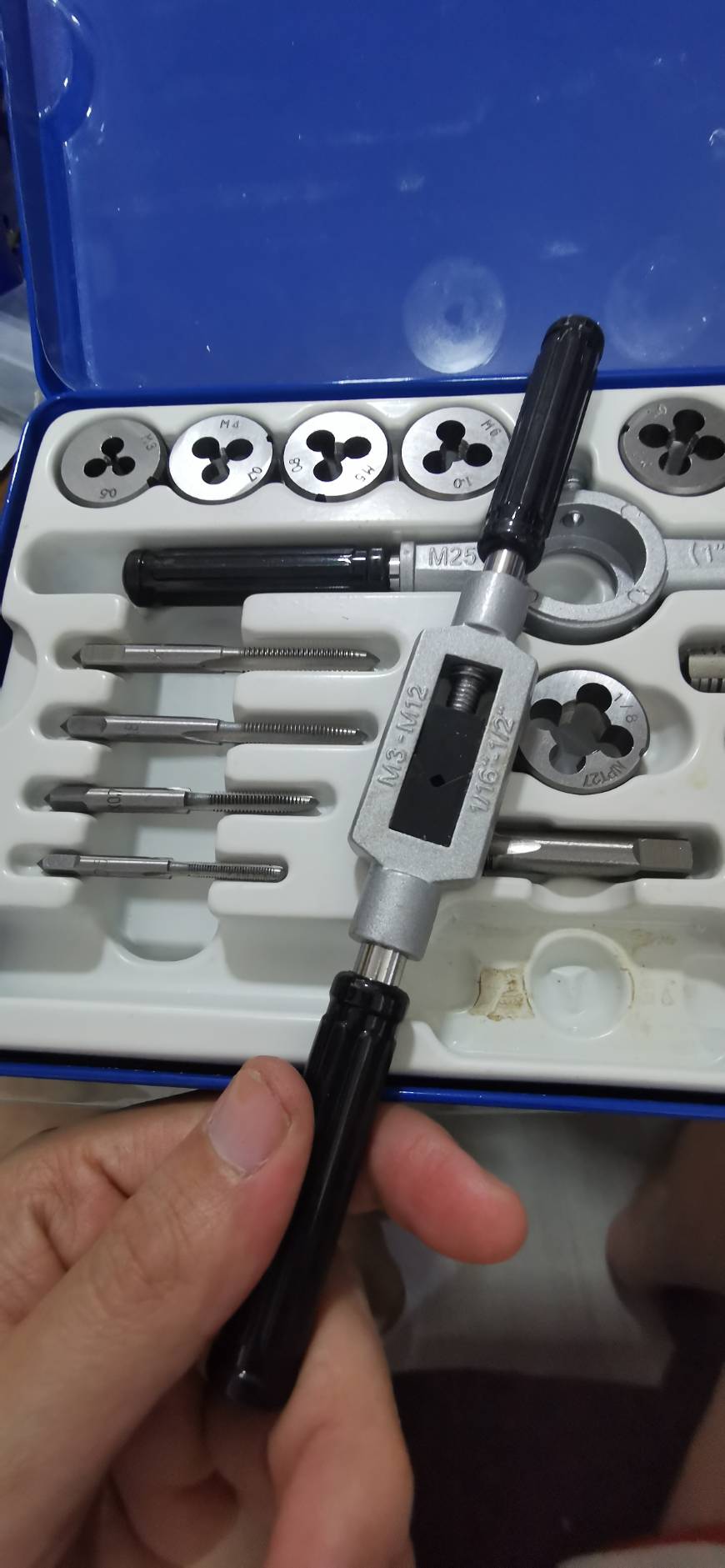 SC05 ชุดต๊าป 20 ชิ้น คุณภาพสูง กล่องเหล้ก งานเก่าเก็บ