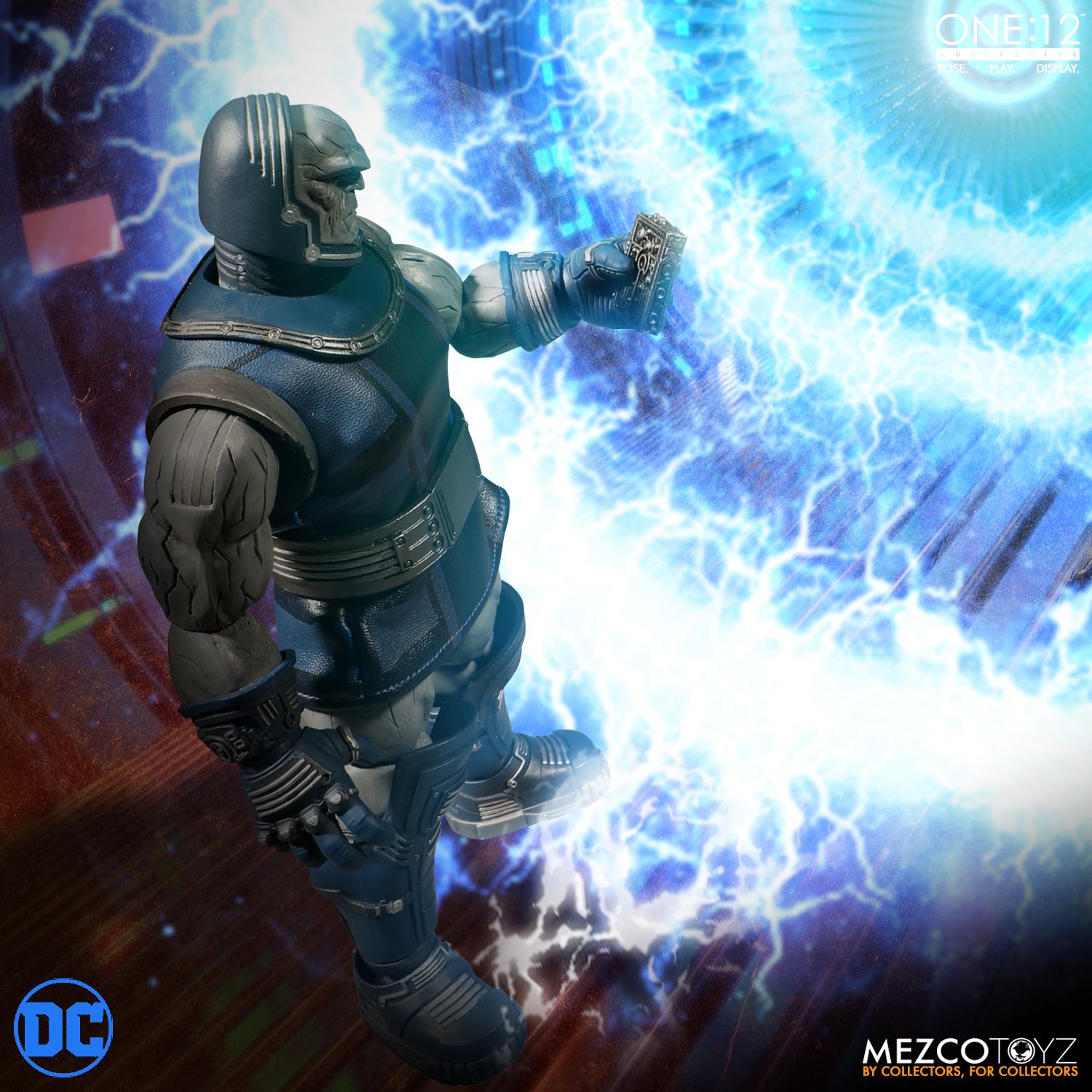 Mezco Toyz 1/12 DC - Darkseid