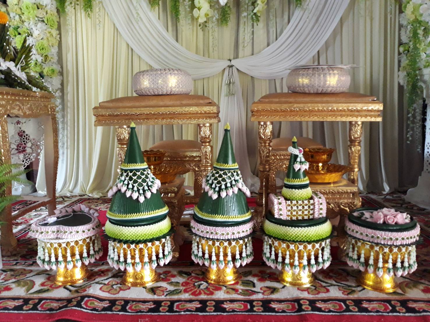ซุ้มรดน้ำสังข์งานแต่งงาน