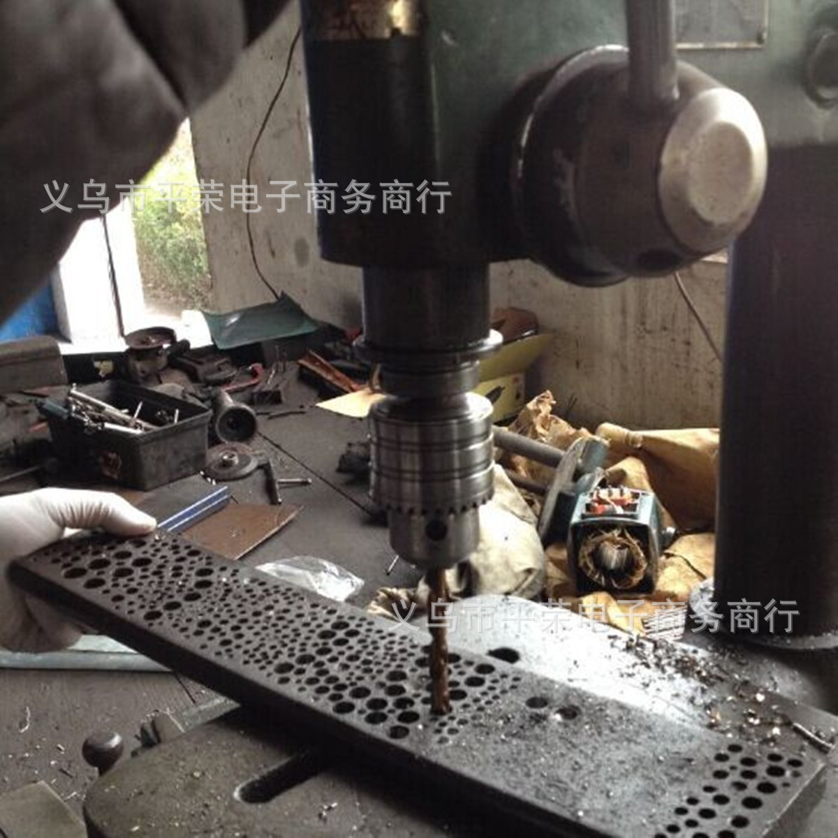 D13 ชุดดอกสว่าน 99 ชิ้น ไทเทเนียมCoated1.5mm-10มิลลิเมตร