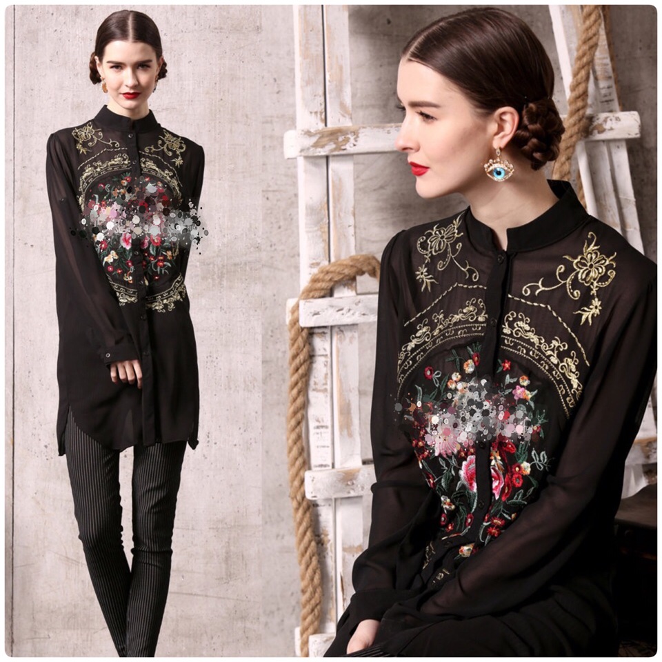 เชิ้ตตัวยาวเนื้อผ้าชีฟองอย่างดี ด้วยดีเทลงานปักแนววินเทจช่วงกลางเสื้อ