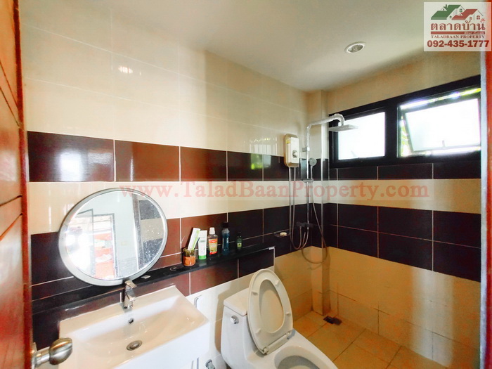 บ้านเดี่ยว บางบัวทอง 50 ตร.ว. ซ.ลำโพ 25 ใกล้สารสาสน์ฯบางบัวทอง ถ.กาญจนาภิเษก นนทบุรี บ้านใหม่-สวย สไตล์โมเดิร์น ทำเลดี