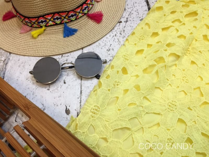 Lace Maxi Mermaid Skirt กระโปรงยาวทรงเมอร์เมดเข้ารูปช่วงเอวกับสะโพกปล่อยชายยาวสวย เนื้อลูกไม้อย่างดีเนื้อหนาสวยมากด้านในบุซับในเนื้อผ้ายืดนิดๆทรงสวยมากฮ้าฟ เกาหลีฮิตมาก มันแมชกับเสื้อผ้าสวยลุคหรูขึ้นทันที ต้องมีนะค้าจับจองด่วนจ้ามีให้เลือก2 สีจ้า