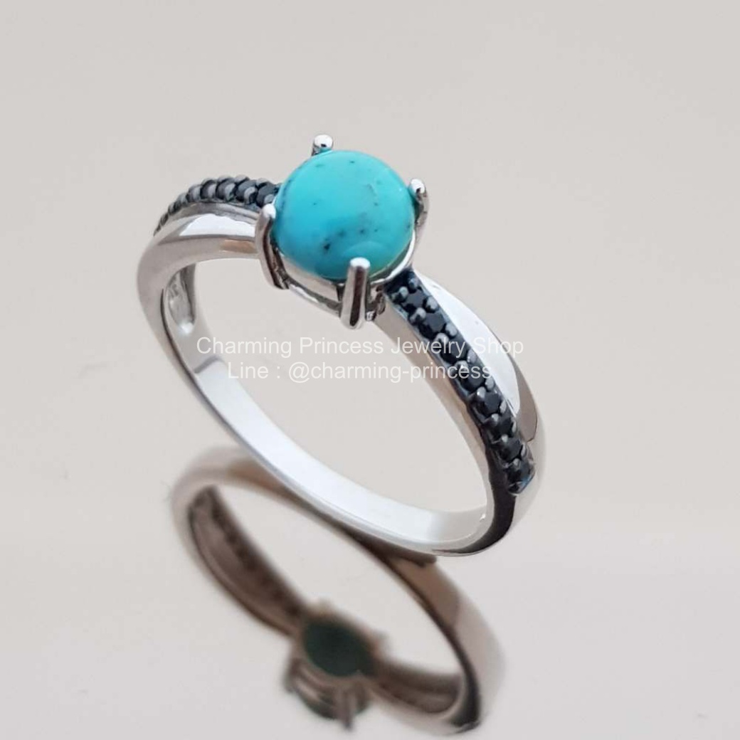แหวนหินนําโชค เงินแท้ 925 เทอร์ควอยซ์ สีฟ้าจาก อเมริกา Turquoise ทรงรูปกลม 5 มม / 1 เม็ด Black Spinel แบล็ค สปิเนล กลม 1.25 มม / 16 เม็ด Turquoise and Black Spinel Ring 925 Sterling Silver