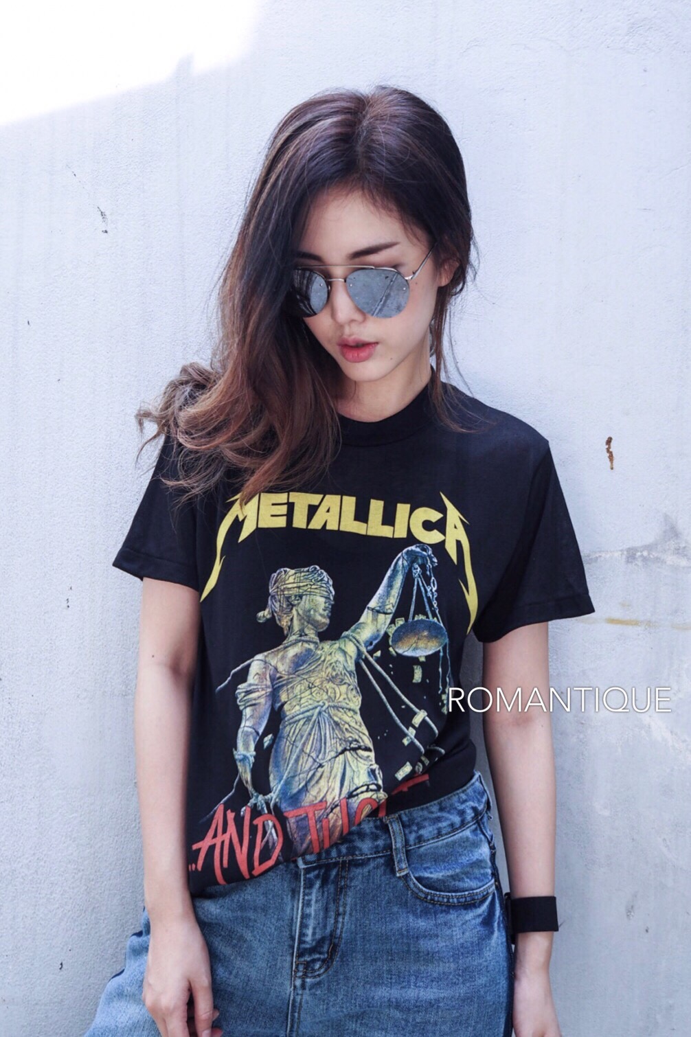 เสื้อยืดวินเทจ ผ้าบาง สกรีนวง ร๊อค METALLICA สกรีน หน้า-หลัง แบบดาราใส่