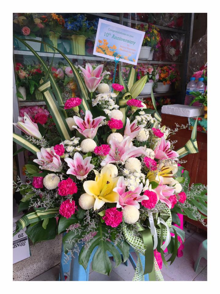 กระเช้าดอกไม้สดมอบแสดงความยินดี เปิดธุรกิจใหม่ (Flower Basket)