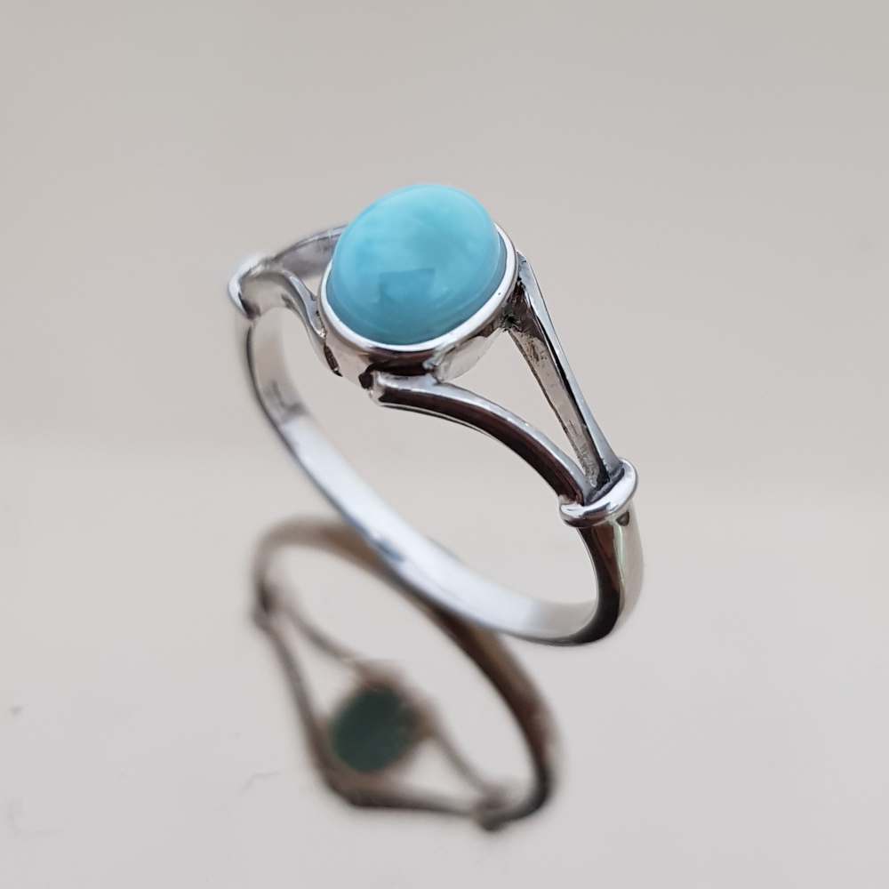 แหวนลาริมาร์ ลาริมาร์ รูปไข่ 8x6 มม แหวนเงินแท้ แหวนหินสีฟ้าน้ำทะเล 925 Sterling SIlver Larimar OV 8x6 mm Ring