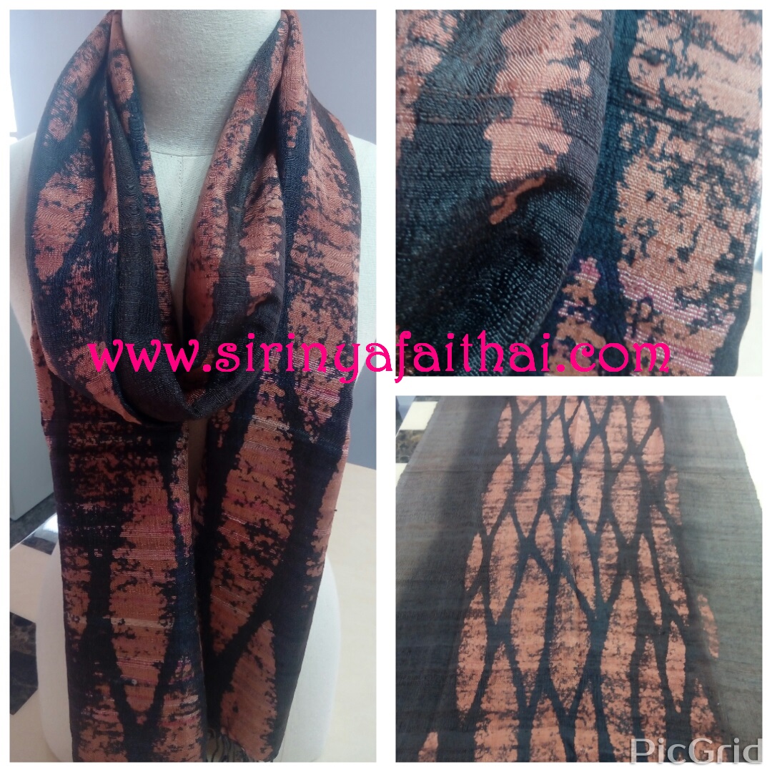 ผ้าพันคอ-ผ้าคลุมไหล่ไหมแท้ทอมือ เพ้นท์บาติก Thai Silk Hand Painting Batik