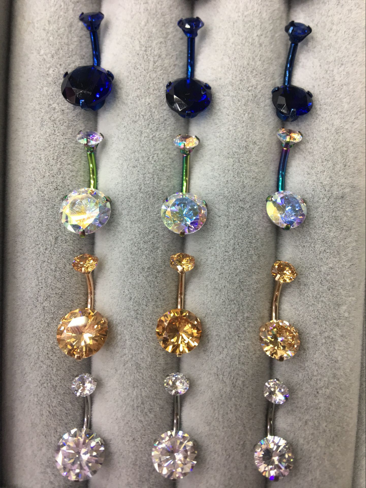 “เช็คสินค้าทัก line ก่อนโอนนะคะ” จิวสะดือไทเทเนี่ยม100% สำหรับผิวแพ้ง่าย ก้านหนา คริสตัลทรงกลม_TCT053