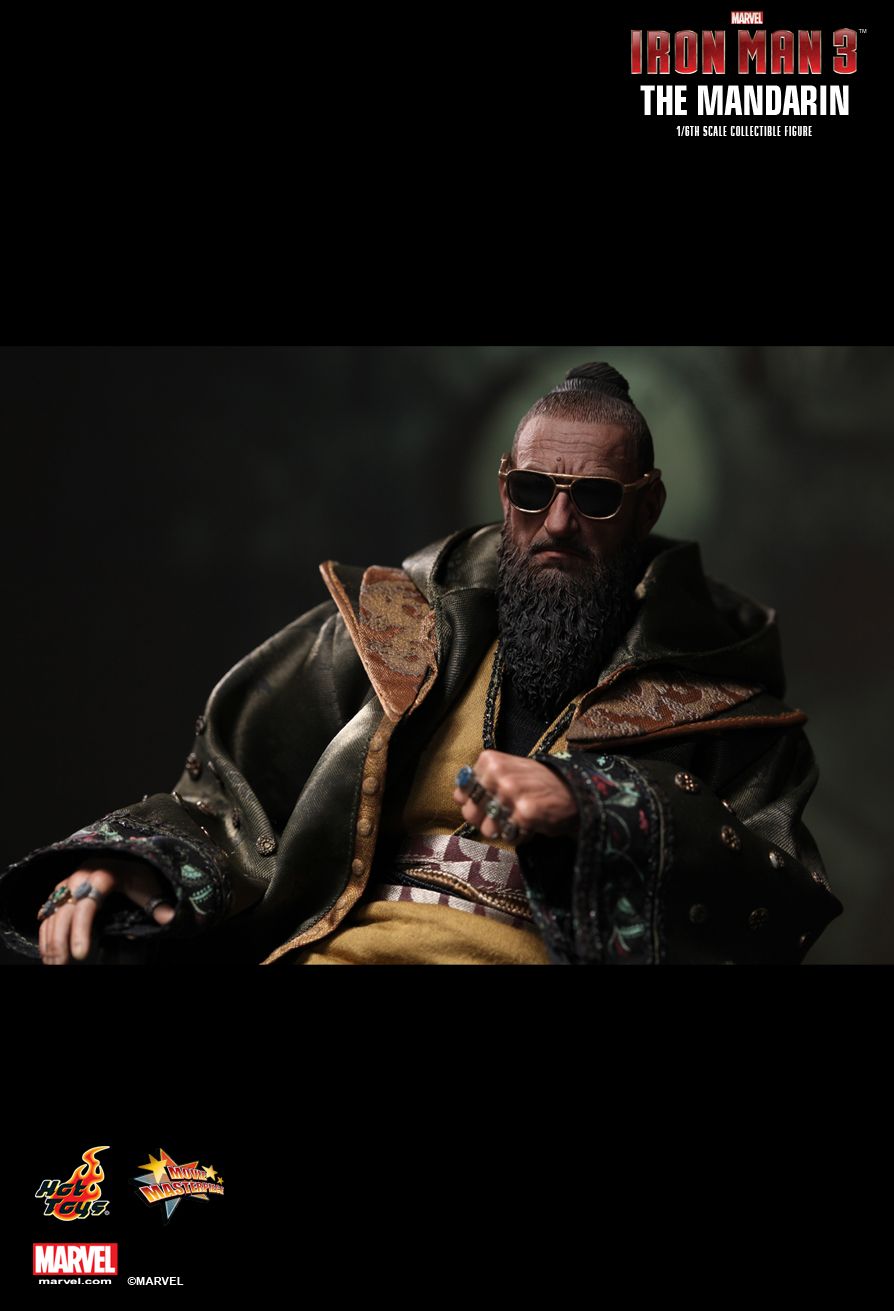 Hot Toys MMS211 IRON MAN 3 - THE MANDARIN