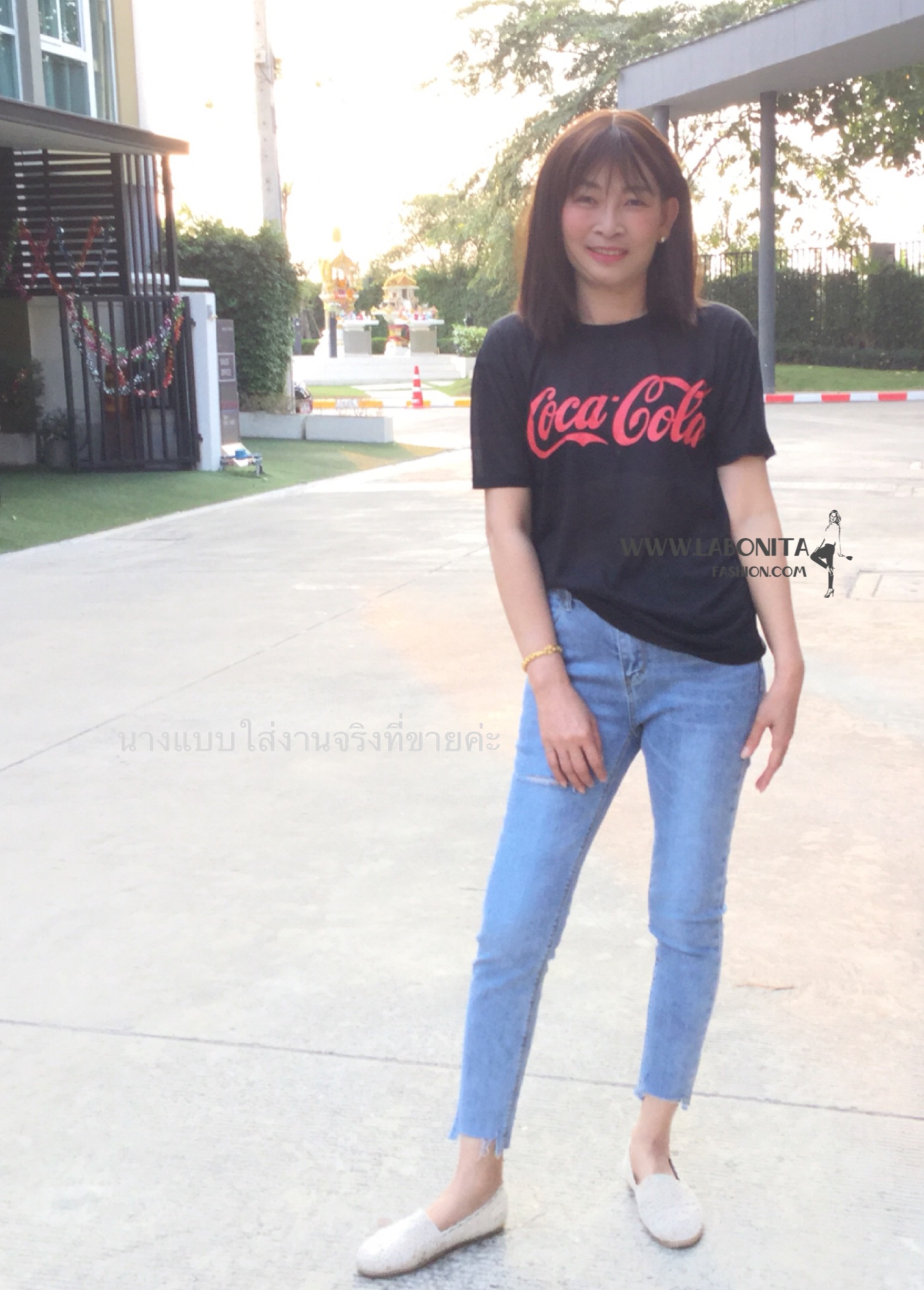 เสื้อโค้ก Coca Cola เสื้อยืดผ้าบางเฉียบทะลุทะลวงถึงใจ แต่ไม่โป๊ค่ะ ผ้านุ่มมากกก