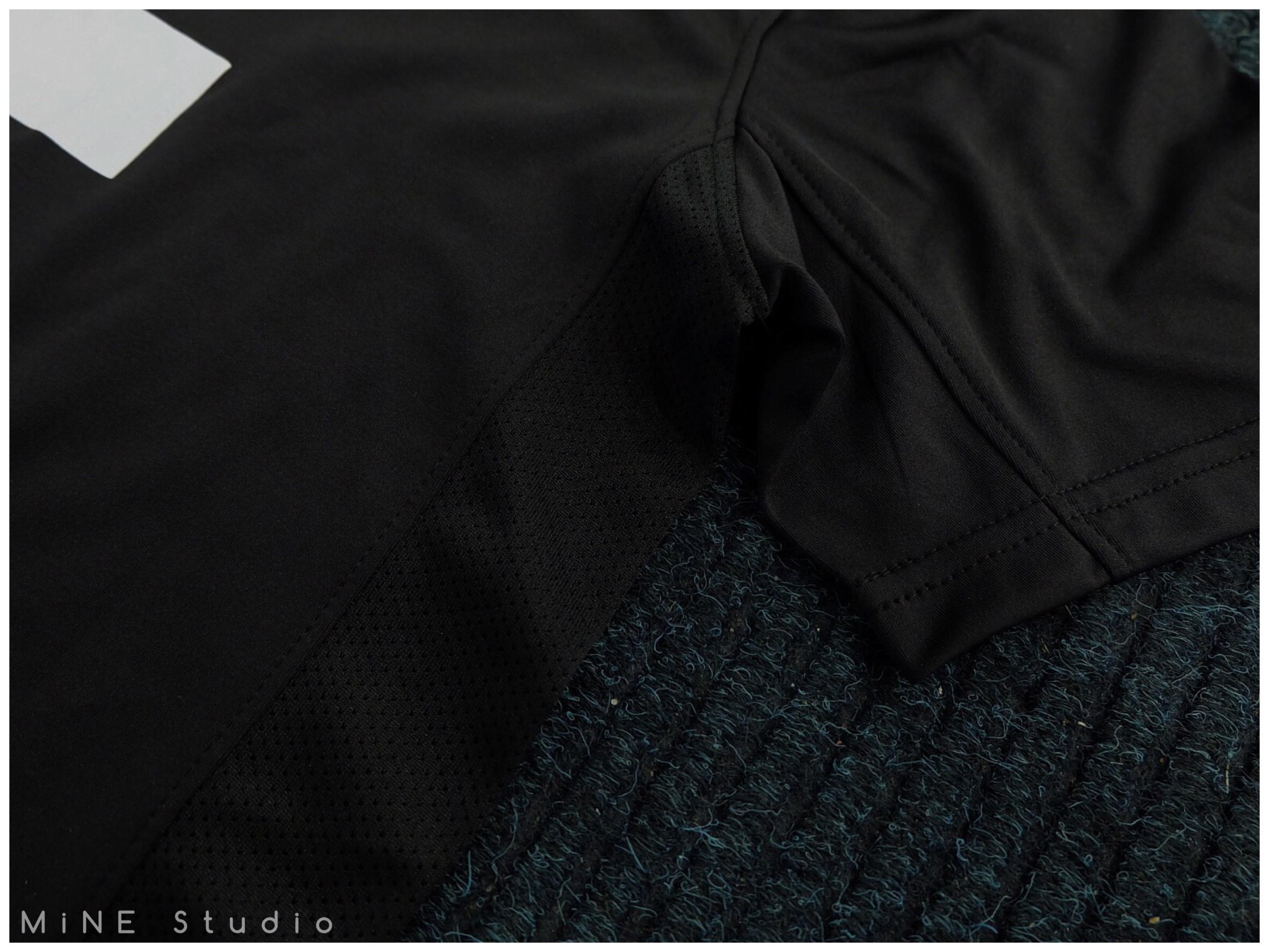 เสื้อยืดมีสกรีนหลังCOCO 5 แบบคุณพลอยใส่