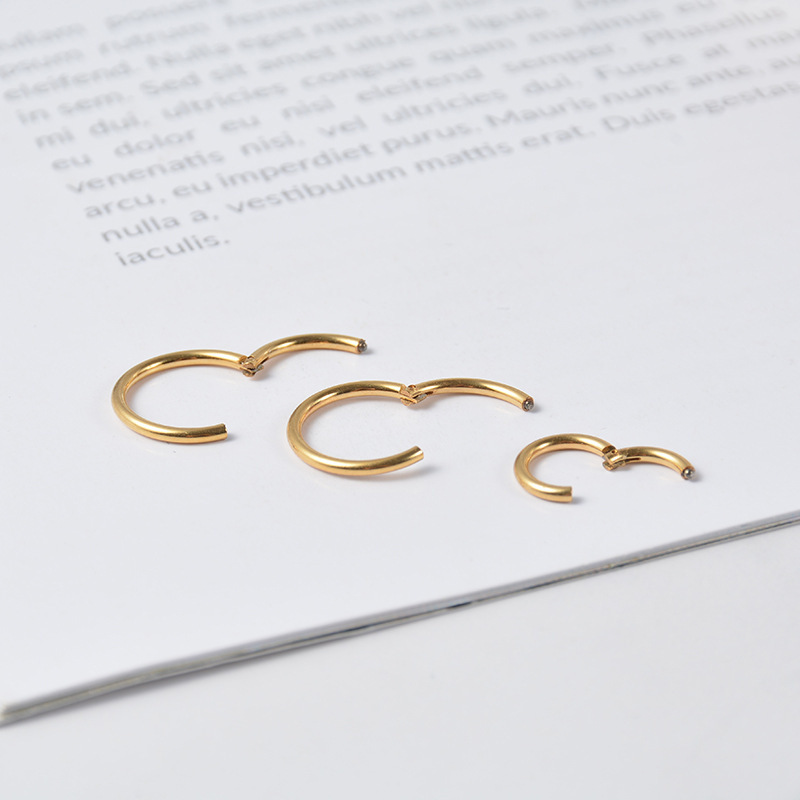 “เช็คสินค้าทัก line ก่อนโอนนะคะ”(ไทเทเนี่ยม 100%) แนะนำ!!! Hoop แบบก้านเรียบเท่ากันทั้งหมด หมุนได้รอบ ใส่สบาย(ราคา/ข้าง)_ET930