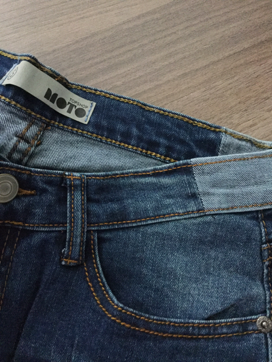 Zaradarkjeansกางเกงยีนส์สีเข้ม ตัดต่อเอว ผ้ายีนส์ฟอกยืด แบบคุณเจนนี่ คุณแอน คุณปอย คุณโฟร์ คุณกระแตใส่ค่ะ ทรงสวยที่สุด เป๊ะเว่อร์