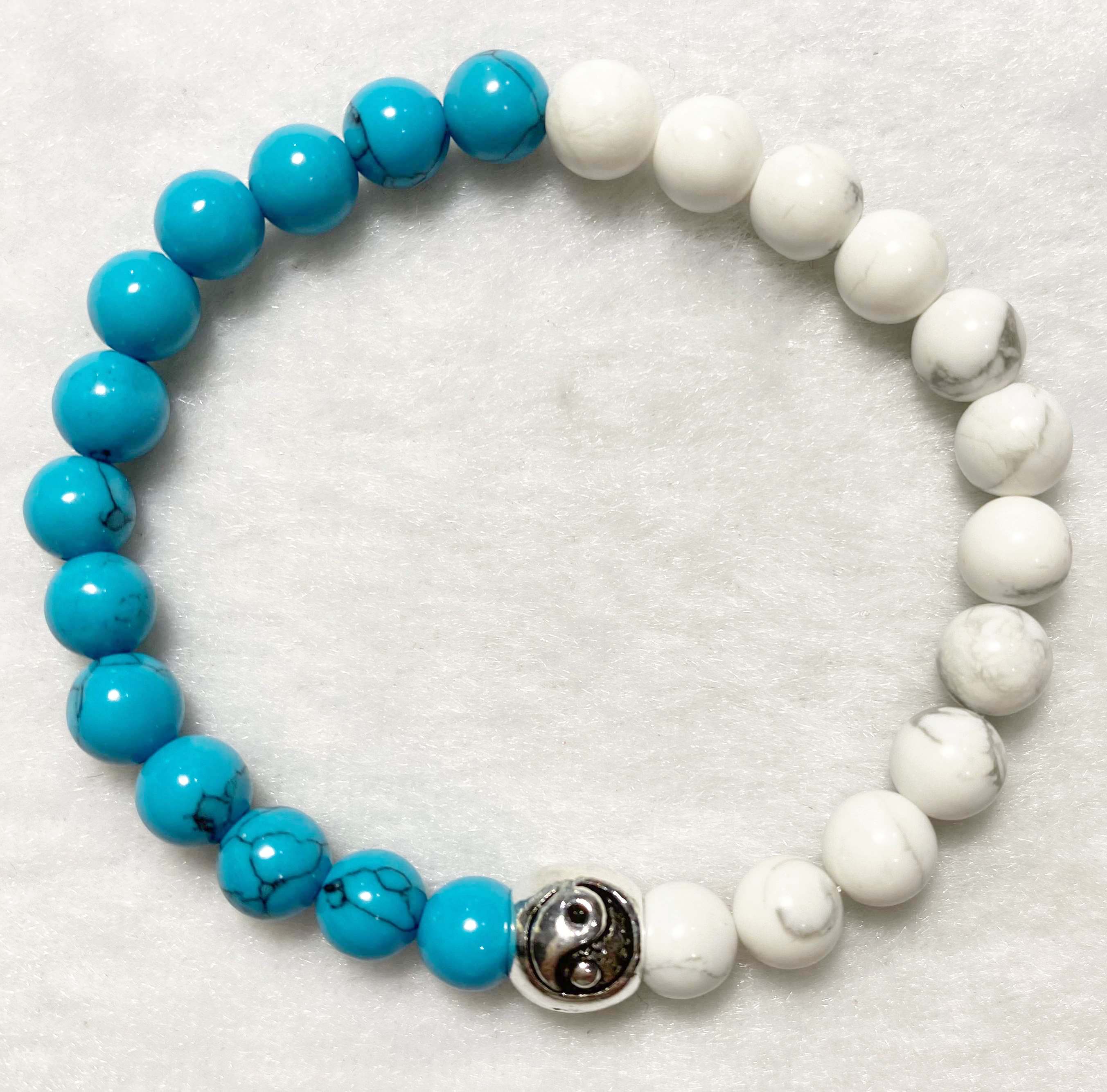 Howlite ฮาวไลท์ 6 มม สามารถดูดซับความเครียด พร้อมเงินแท้ หยิน หยาง สร้างสมดุลทางอารมณ์