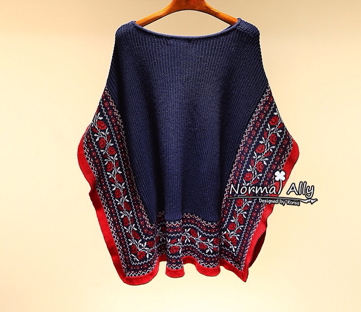 งานผ้านิตติ้ง เกรด Premium Quality ค่ะ ผ้าทอสวย งานนำเข้าค่ะ เป็นทรงเสื้อใส่คลุมกันหนาวแบบเก๋ๆ