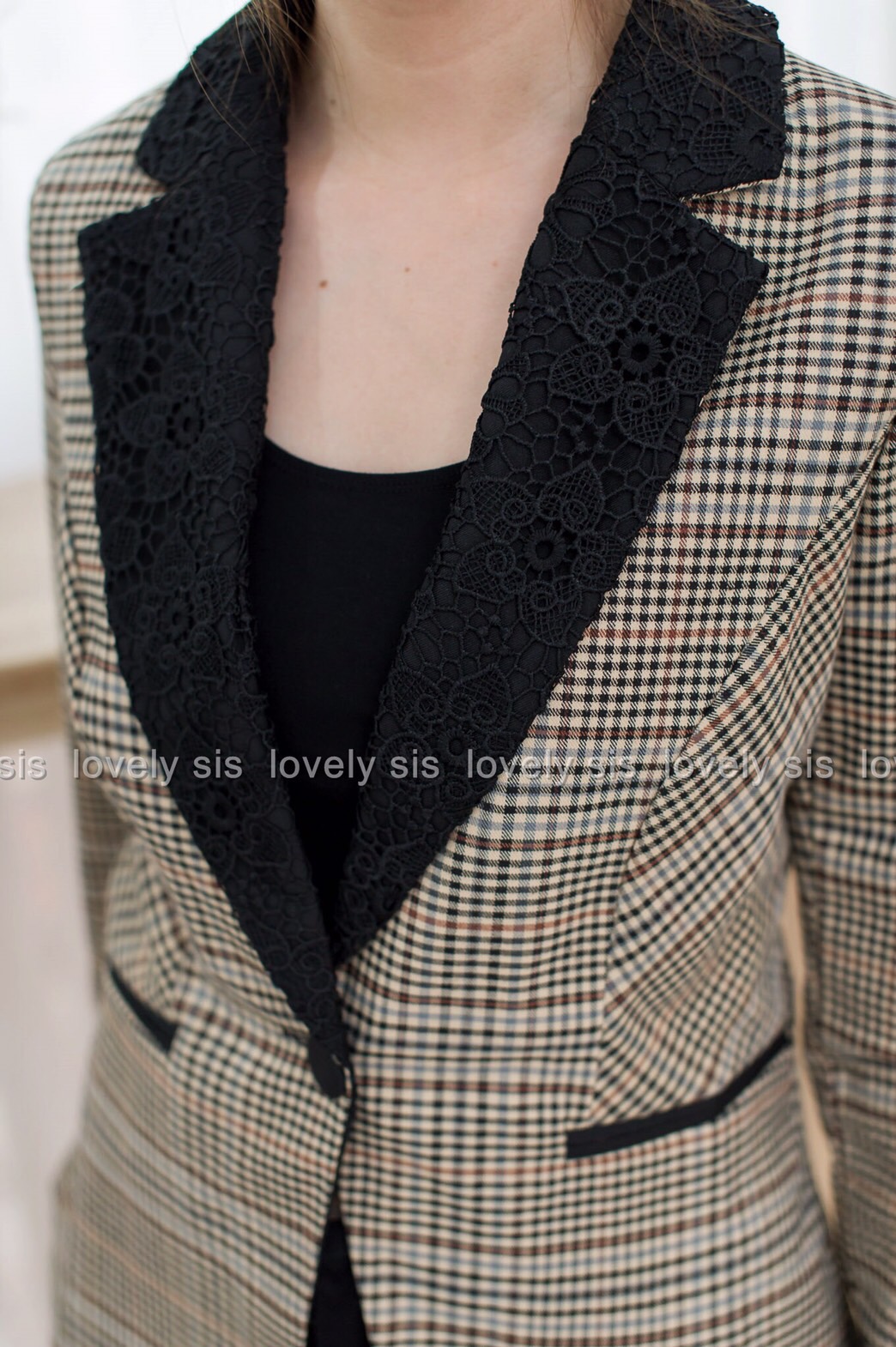 สูทลายสก๊อต