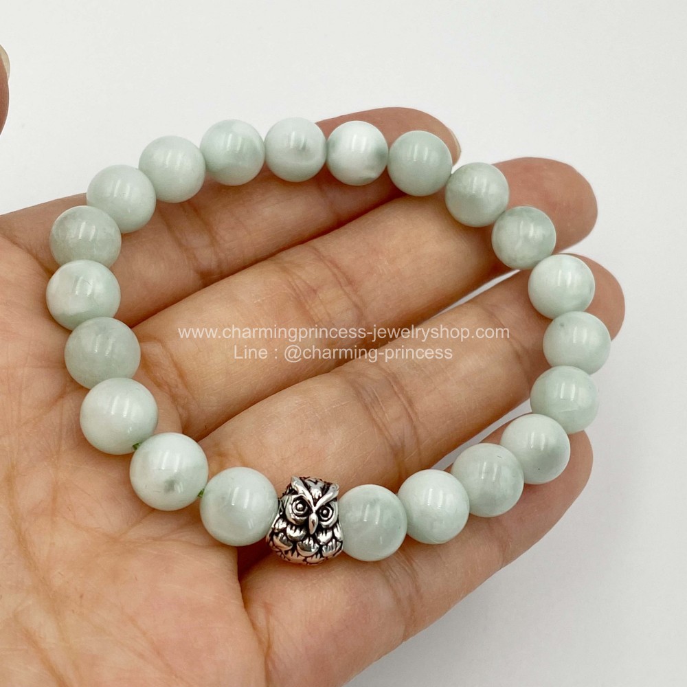 Green Angelite แองเจิลไลท์สีเขียว 8 มม หินของความคิดสร้างสรรค์ หินแห่งการหยั่งรู้ การปรากฏของสิ่งเตือนภัย ซึ่งเปรียบเสมือนมีเครื่องรางบอกเหตุ พร้อม นกฮูกเงินแท้ นกฮูกได้ชื่อว่าเป็นสัตว์แห่งปัญญา ความสุขุมรอบคอบและความร่ำรวย