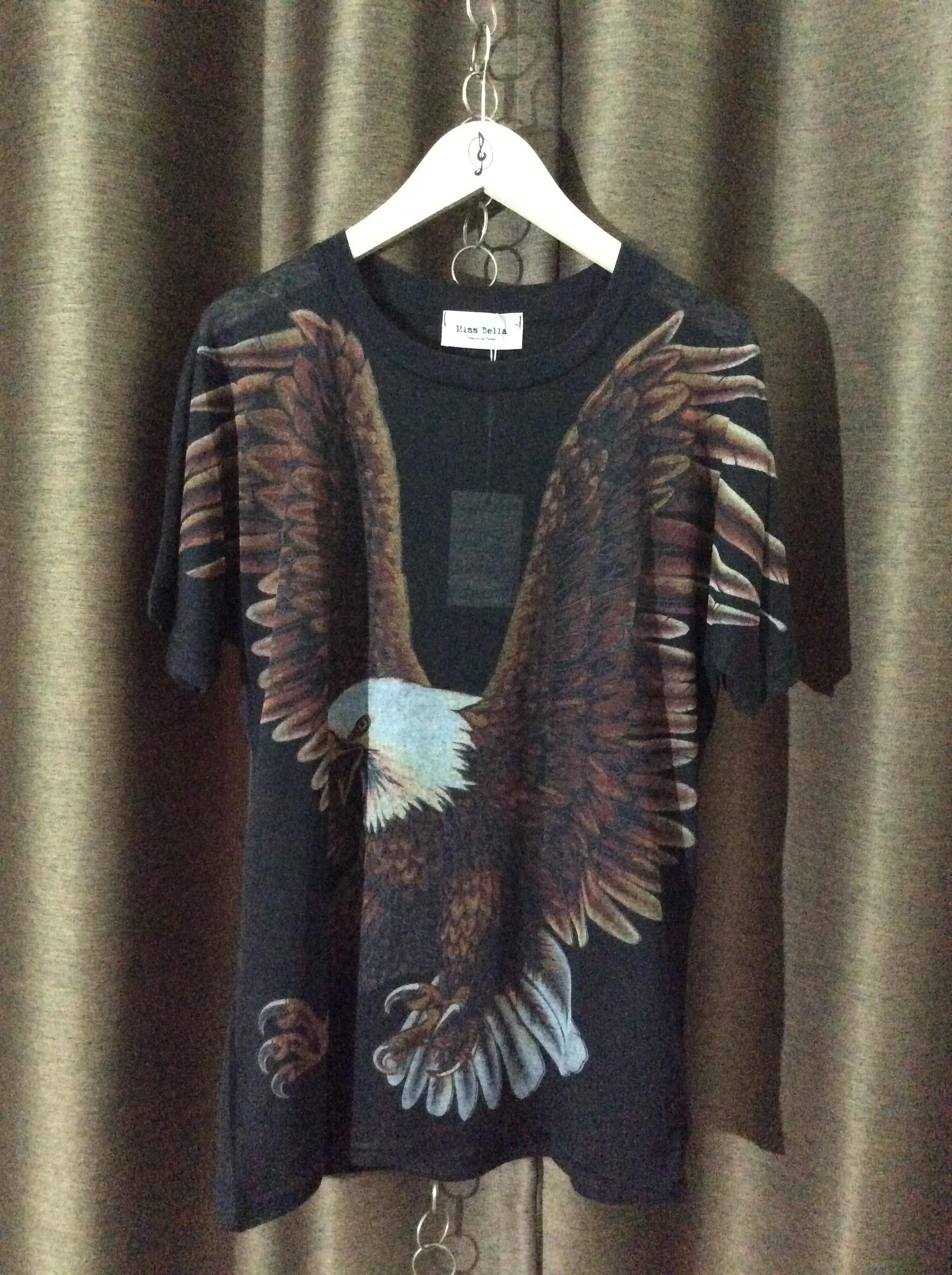 เสื้อยืด เสื้อมุ้งบางเฉียบ สกรีนลายนกอินทรีย์ ลายสกรีนหน้าหลัง