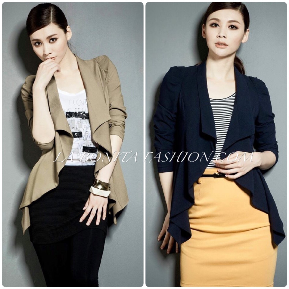 พร้อมส่ง Blazers เสื้อสูท /เสื้อคลุม ดีไซน์เก๋ ช่วงชายเสื้อพริ้วนิดๆ ทรงเสื้อใส่แล้วทำให้คุณสาวๆดูผอมเพรียวนะจ๊ะ