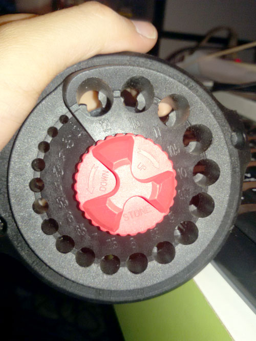 ES01 เครื่องลับคมดอกสว่าน รุ่นใช้ง่าย ลับได้ถึง 12 มิล