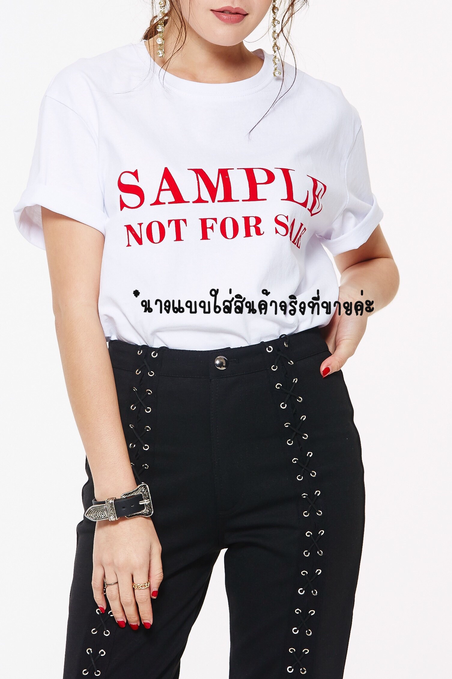 Tight Up Pants กางเกงสกินนี่ สีดำ ดีเทลสานไขว้หน้า เข้ารูปทรงสวย ตามที่นางแบบใส่ค่ะ แบบกำลังฮิตสุดๆนะคะ เนื้อผ้าดีมีน้ำหนักเกรดขึ้นห้างเลยค่ะ ห้ามพลาดนะคะ