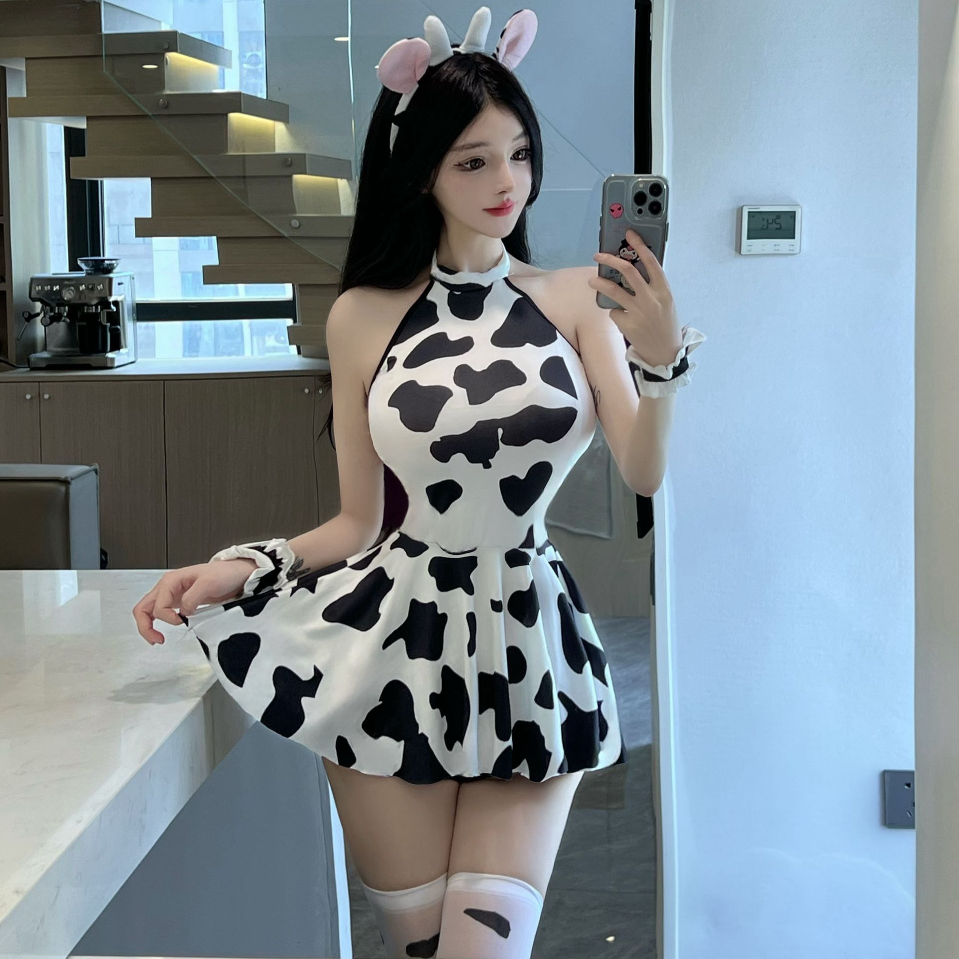 COW2 ชุดน้องวัว แบบเดรสคล้องคอ น่ารักมากๆ