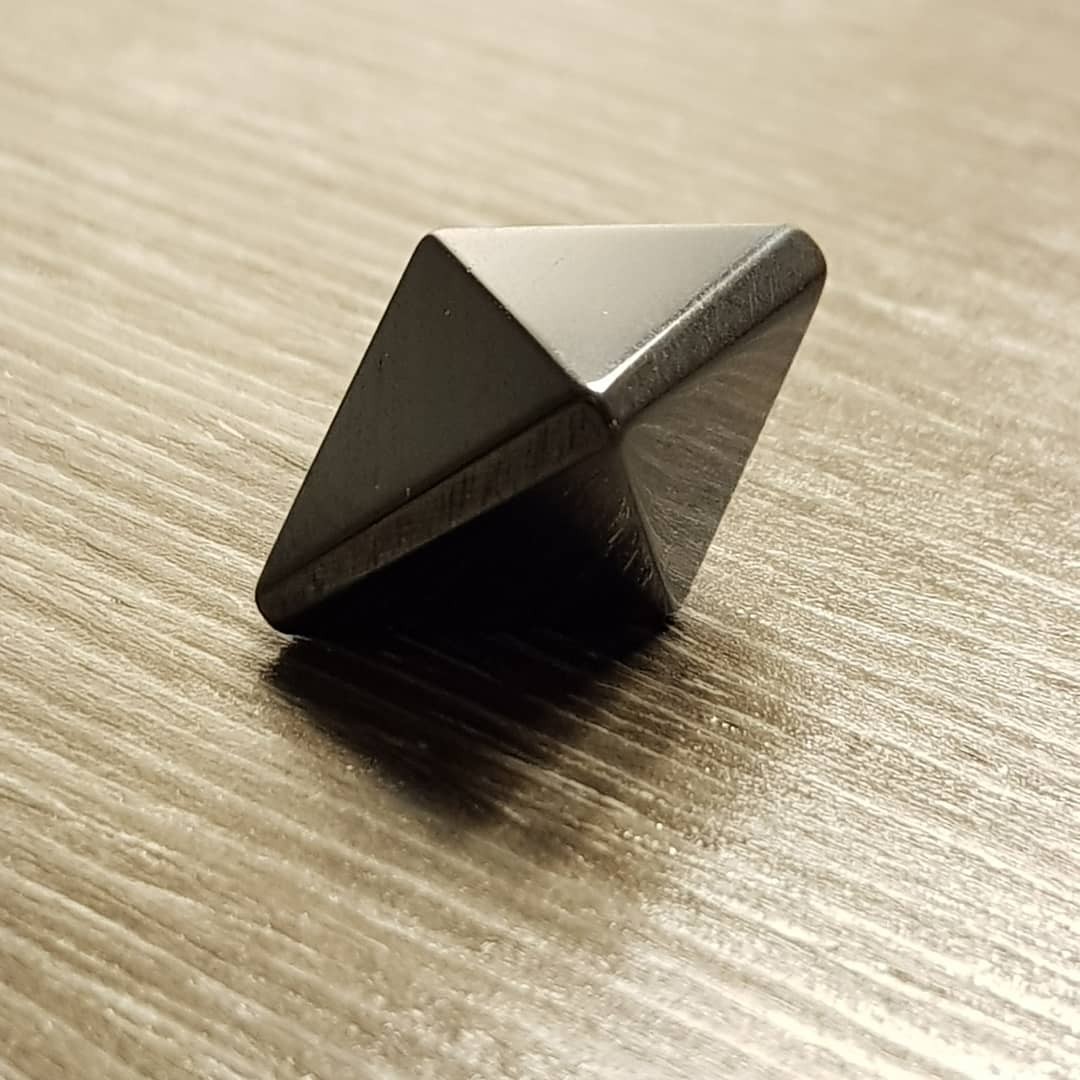 Platonic solid Stone Set in Wooden Box Set เซ็ทหินทรงตันเพลโต 5 รูปทรง