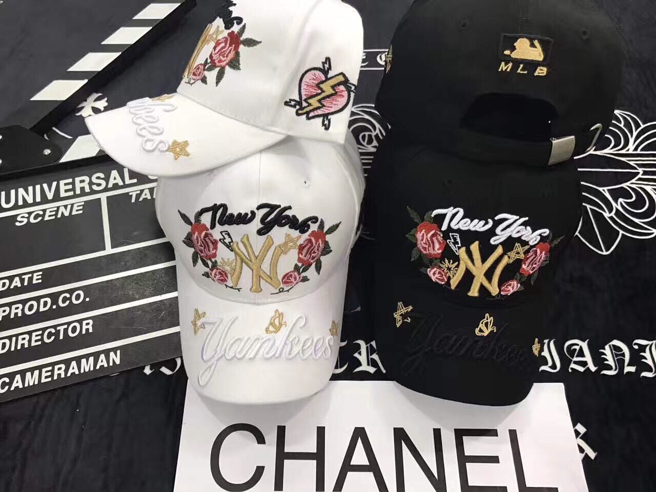 หมวก MLB NY ปักโลโก้ รุ่นใหม่นะคะ งานปักแน่นตามงานต้นแบบ ปรับสายได้ตามศีรษะ ใส่เท่ๆ เข้าได้กะทุกชุดน๊าา