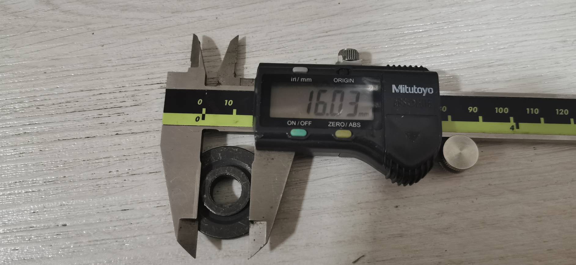 OT136 แหวนล้อคใบตัดหินเจียร 4 นิ้ว ตัวล่าง