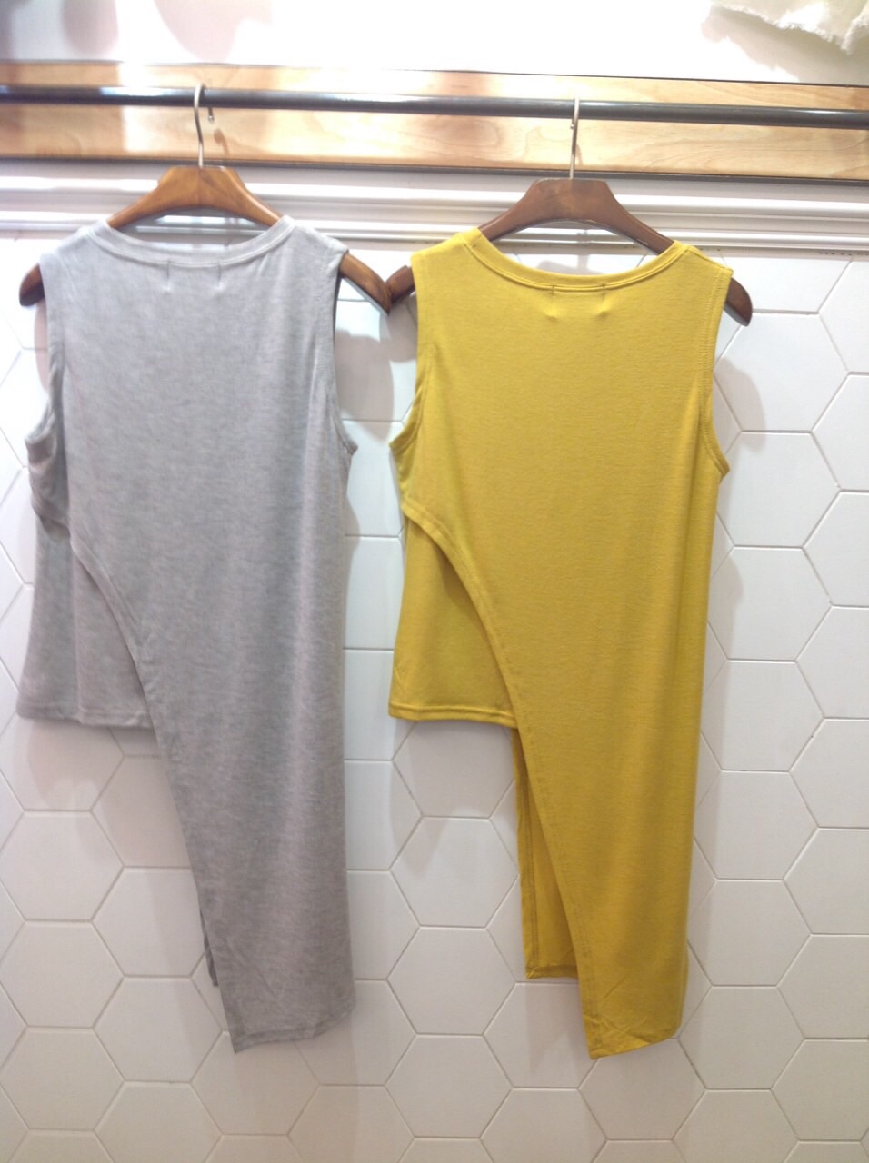 New!!เสื้อยืดสไตล์เกาหลี ชายเสื้อยาวเฉียงลงด้านข้าง