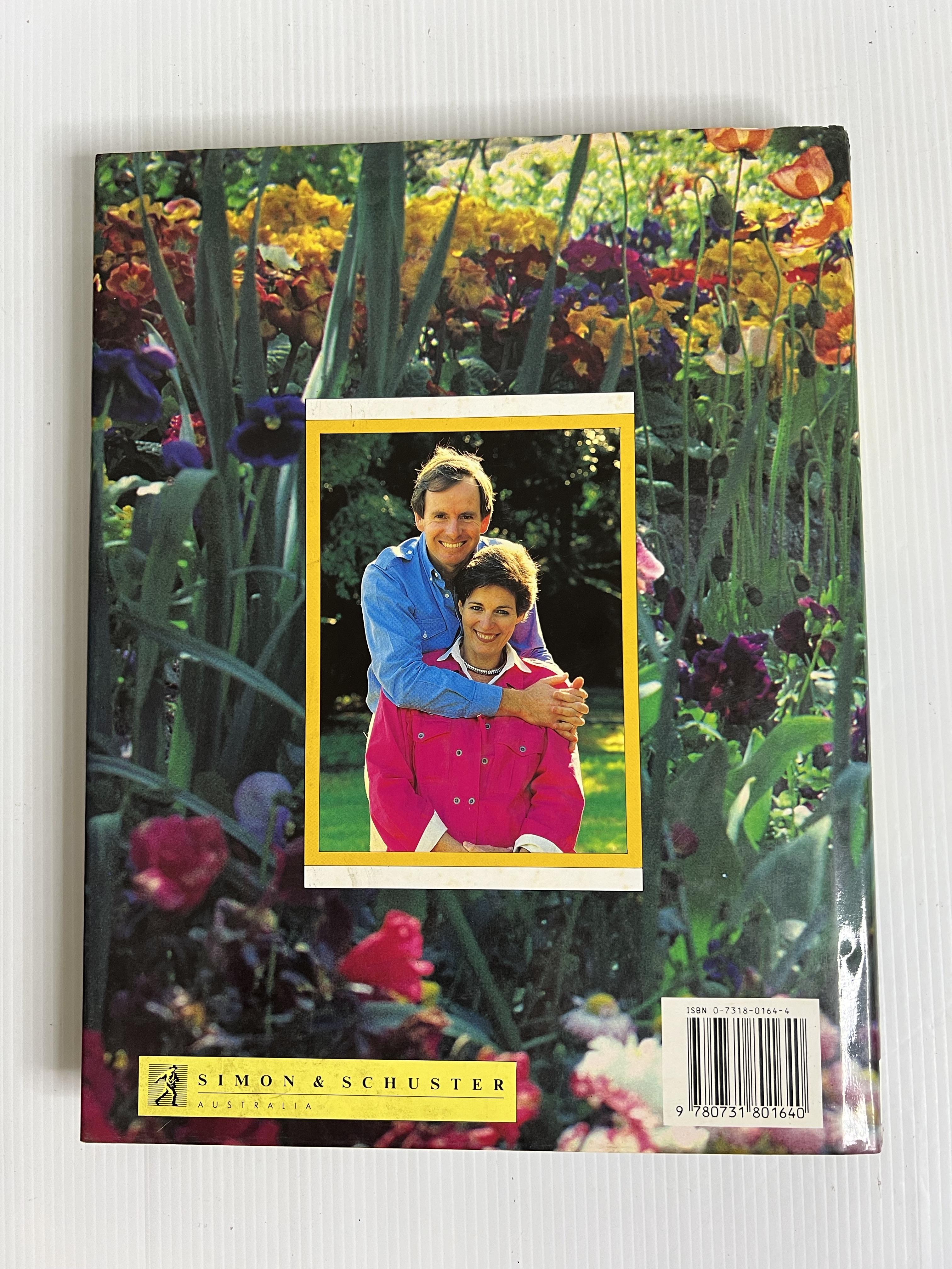 Our World of Gardening by Ross Graham and Sandra ross 1992 90-99% Hardcover