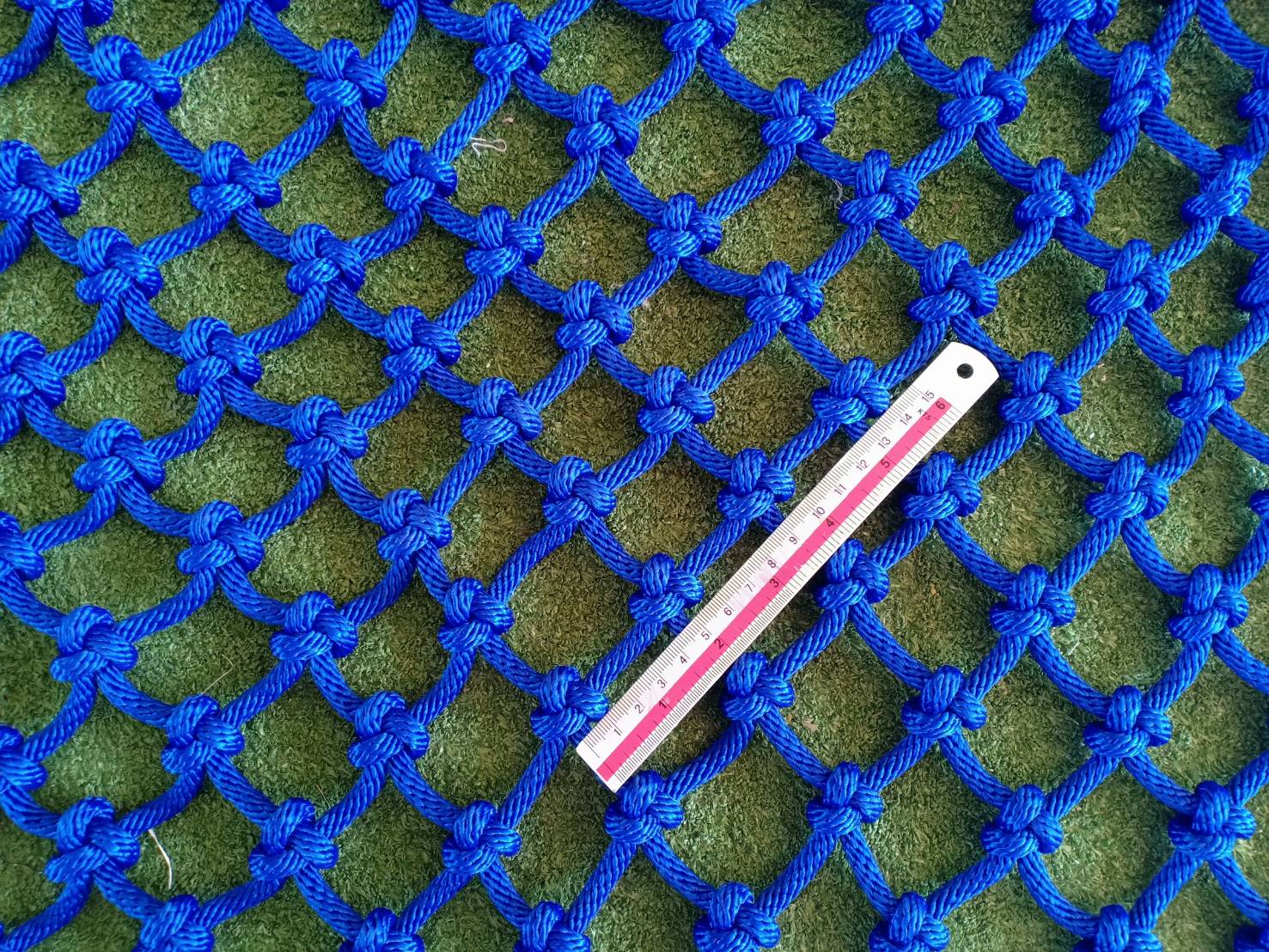 ตาข่ายเชือกโพลีโพพีลีนถัก สีน้ำเงิน