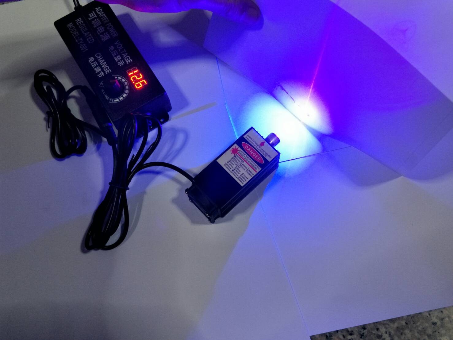 OT55 หัวแกะสลักเลเซอ 500MW ใช้ไฟ 12V 2A สำหรับงาน DIY