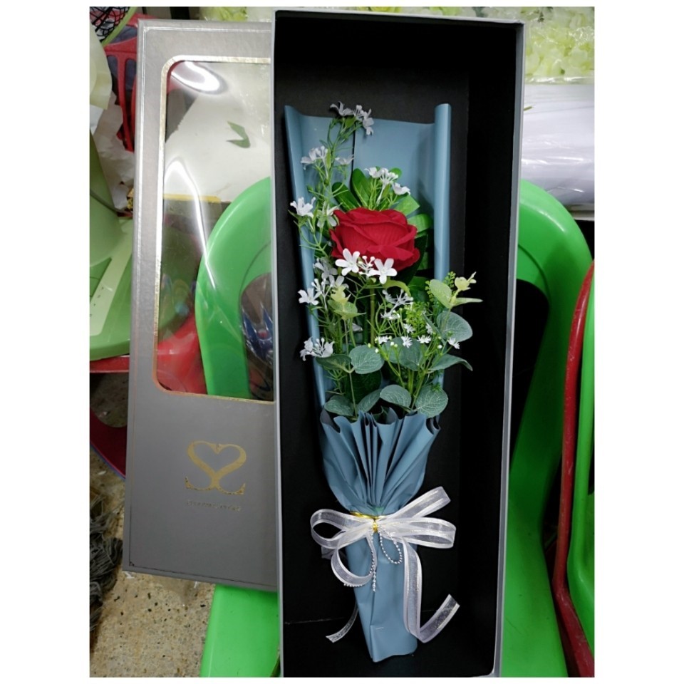 กล่องใส่ช่อดอกกุหลาบวาเลนไทน์ (Flower Box)