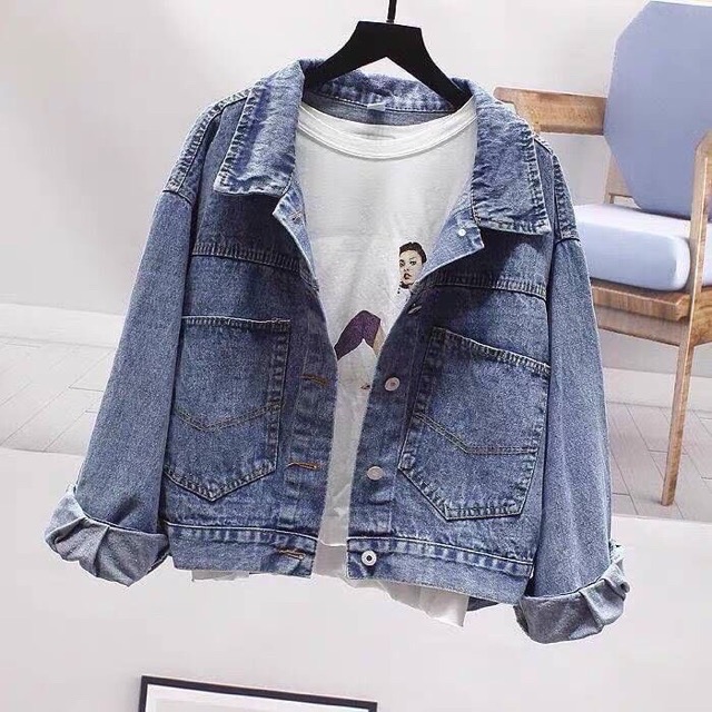 แจ๊คเก็ตยีนส์ สไตล์เกาหลี ด้านหลังรีดเพชรสวยๆ