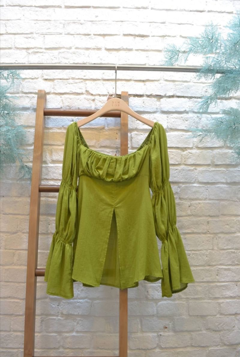 เสื้อแบบคุณญาญ่าใส่ ผ้าเหมือนที่คุณญาญ่าใส่เป๊ะๆ