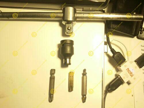 AD05 ตัวแปลงบล็อค 4 หุน ใส่ดอกไขควง 1/4 เกรดสูงแข็งกว่า Cr-v