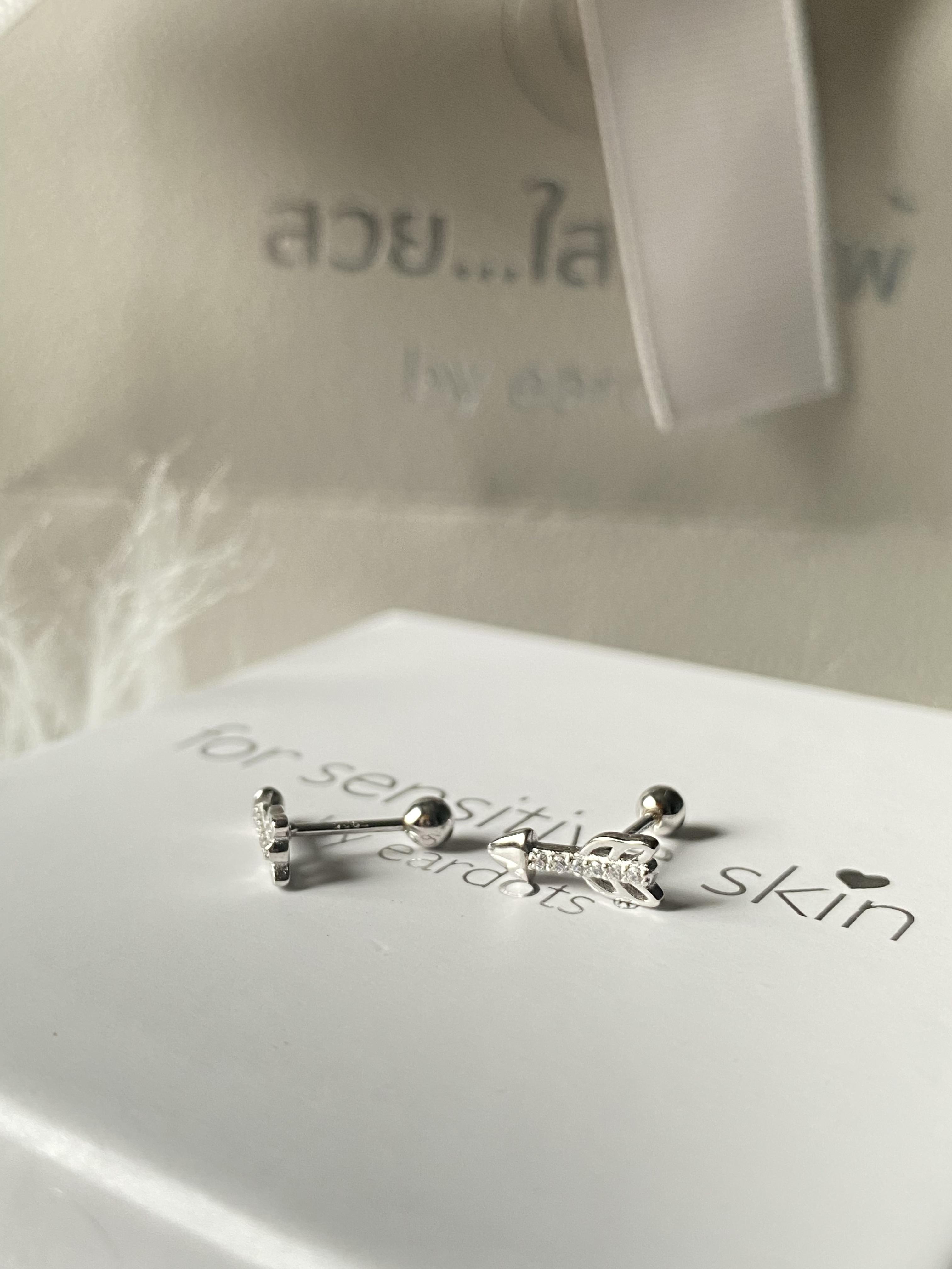 “เช็คสินค้าทัก line ก่อนโอนนะคะ”ต่างหูสำหรับผิวแพ้ง่าย จิวขันน็อต ขนาดก้านปกติ Lign(ราคา/ชิ้น)_ETC51