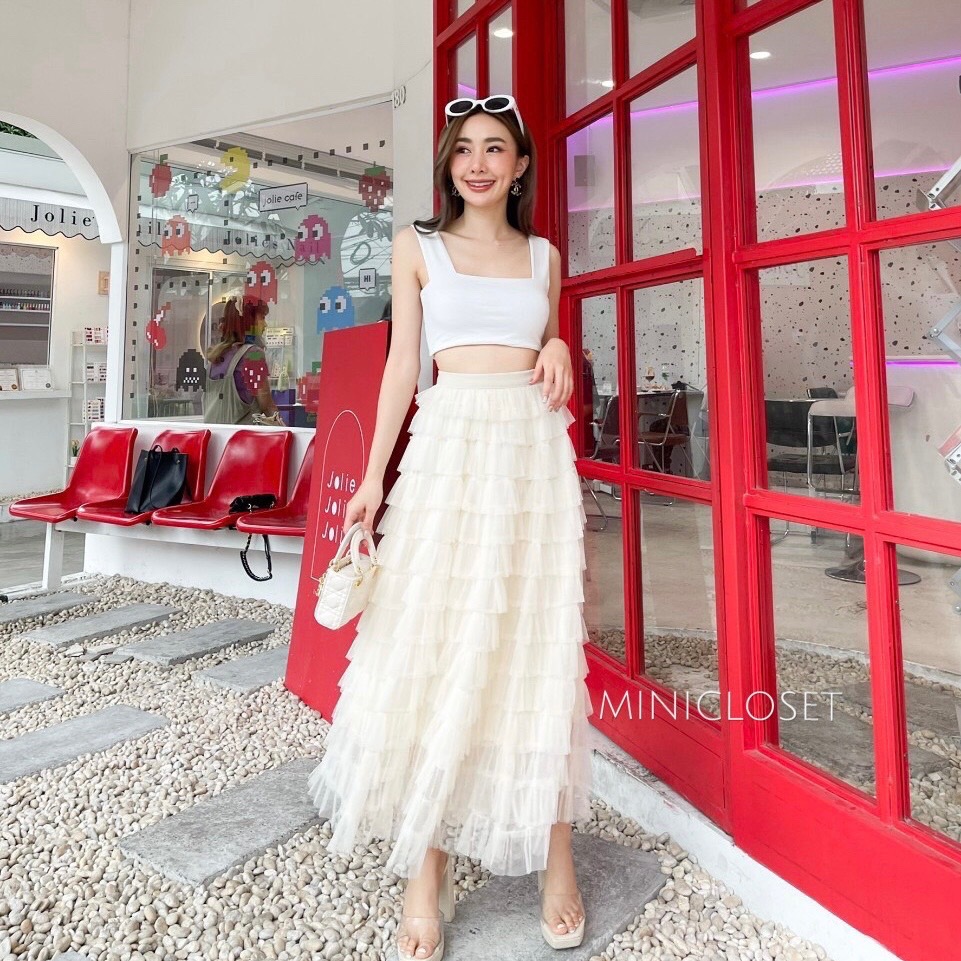 กระโปรงยาวระบายชั้นๆ