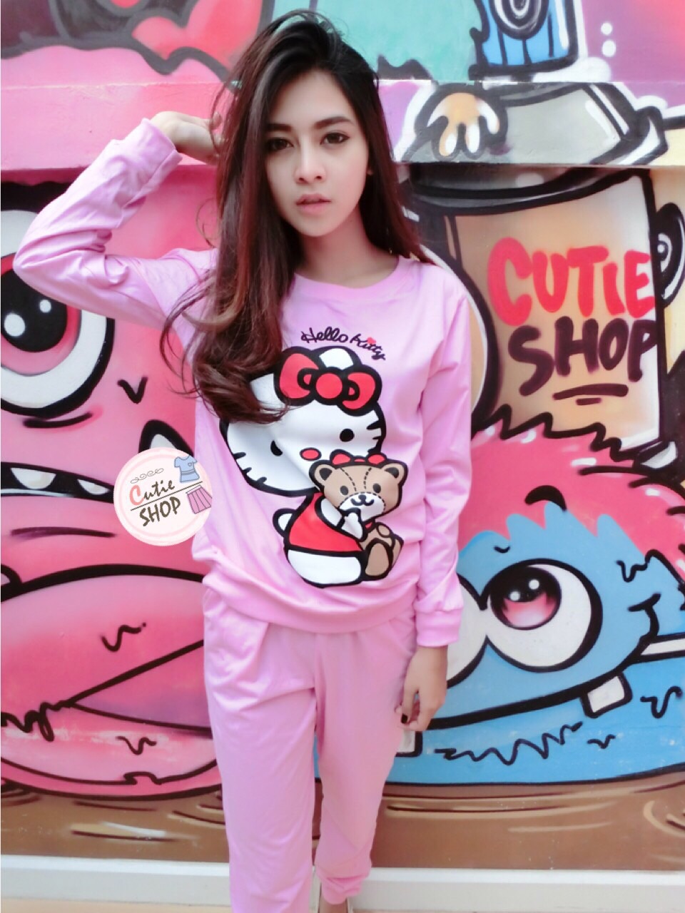 งานเซทเสื้อแขนยาวกับกางเกงขายาว สกรีน hello kitty