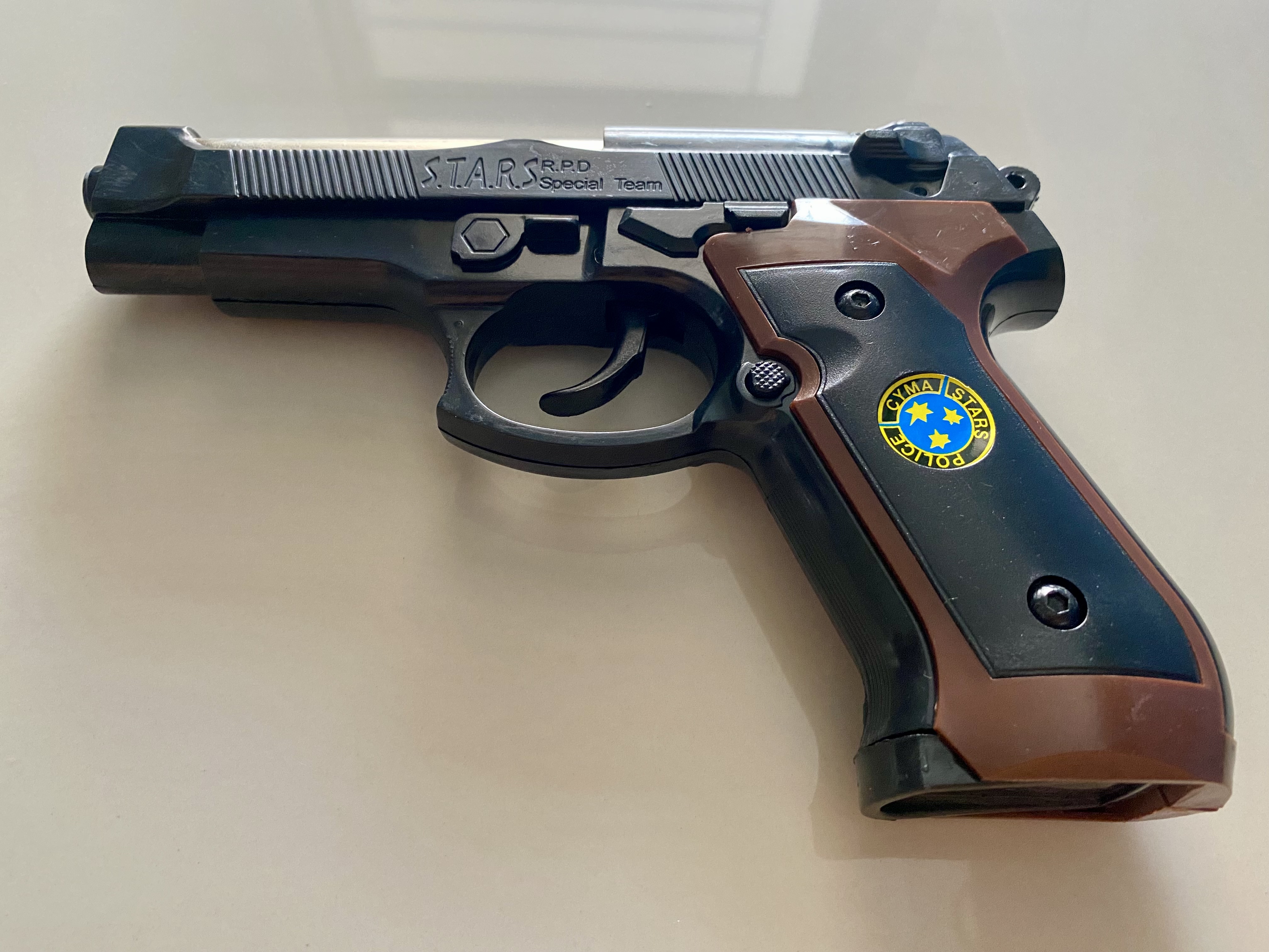 ของเล่นเด็ก ปืนอัดลมพลาสติก 18.5cm