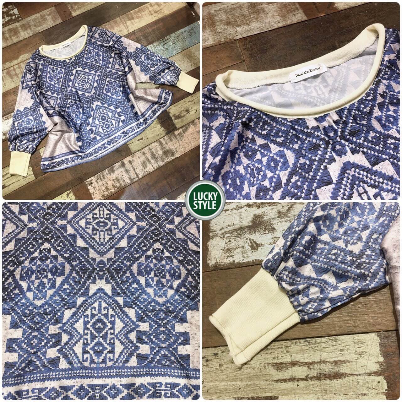 เสื้อทรงoversize ผ้าไหมซาตินปริ้นลาย ผ้าเนื้อดีมากๆค่ะ เนื้อนุ่มไม่ใช่เนื้อกรอบยับง่าย จั้มข้อมือ ใส่แบบเปิดไหล่คู่หรือเดี่ยวได้ค่ะ