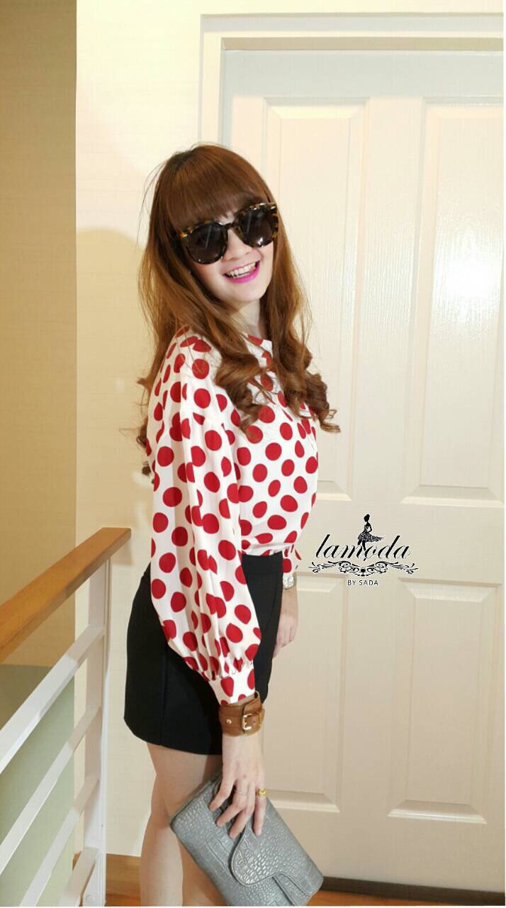 Shirt polka dot รุ่นนี้ เอาใจสาว ๆ ทุก size pattern แขนจับจีบ เป็นทรงน่ารักมาก ๆ