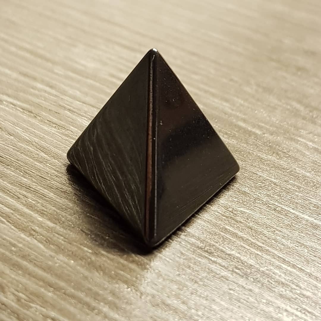 Platonic solid Stone Set in Wooden Box Set เซ็ทหินทรงตันเพลโต 5 รูปทรง