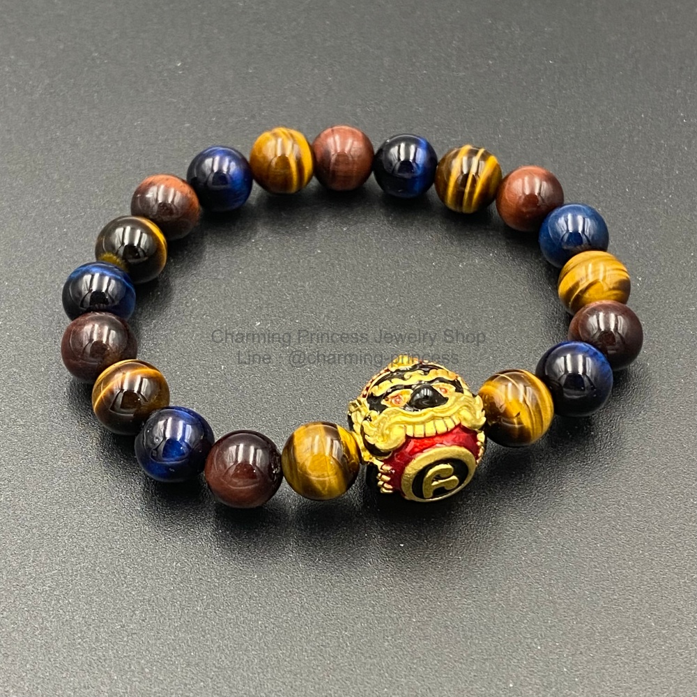 5 พยัคฆราช Tiger Eye Multi Colors หินตาเสือครบทุกสี 8 มม ร้อยพร้อมลูกอมพระราหูนอโม ศรีวิชัย เนื้อสัมฤทธิ์ชุบทอง ลงยาสีดำแดง พลิกหนุนดวงชะตาราศีกลับร้ายกลายเป็นดี เสริมดวงหนุนดวงชะตา เสริมฐานะและเสริมเป็นความมงคลต่างๆในชีวิต และ ป้องกันภยันตราย