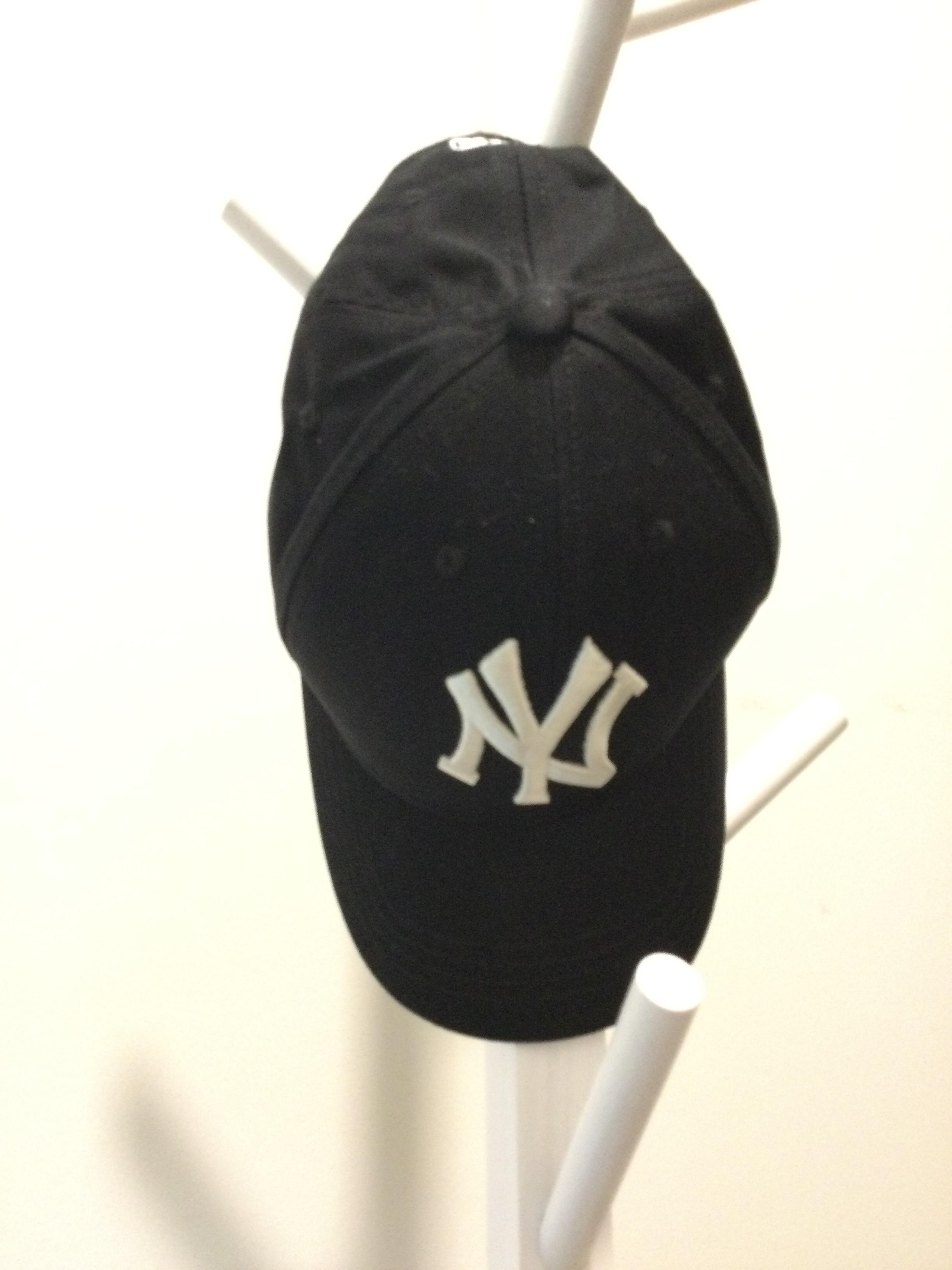 หมวกแก๊ป NY มี3สี ชมพู , กรม ,ดำ