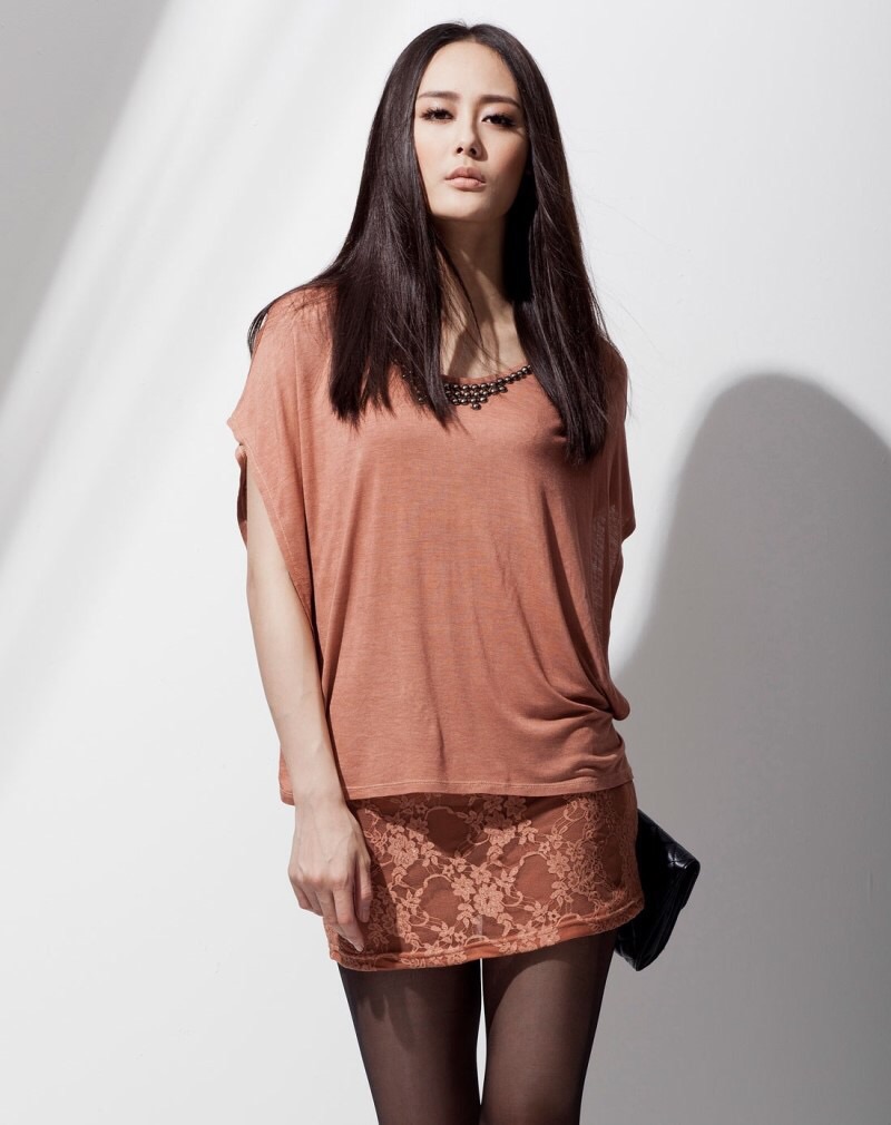 Set เสื้อยืด+เดรสกล้ามลูกไม้ เนื้อผ้ายืดหยุ่น ผ้านุ่มเนื้อดีมากกกก คัตติ้งเนี๊ยบ งานสวยเก๋ มีสไตล์ เกรดขึ้นห้างเลยนะคะ