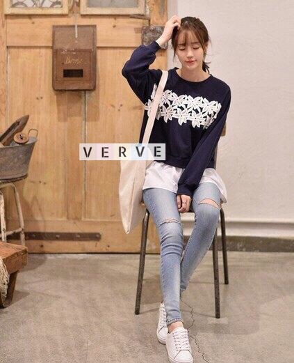 Sweater ชายระบาย อกคาดลูกไม้ ใส่หวานๆสไตล์เกาหลี น่ารักสุดๆ สีกรม