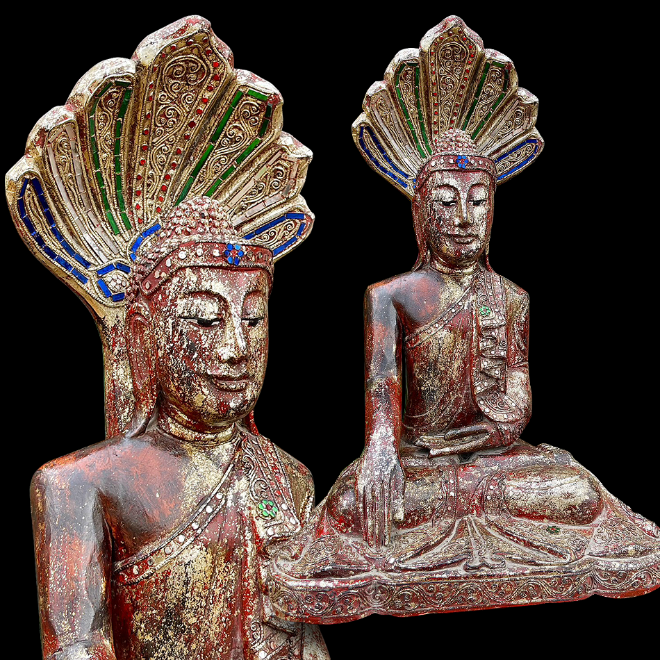 พระพุทธรูปไม้สัก แกะสลัก ปางนาคปรก อายุราว100ปี